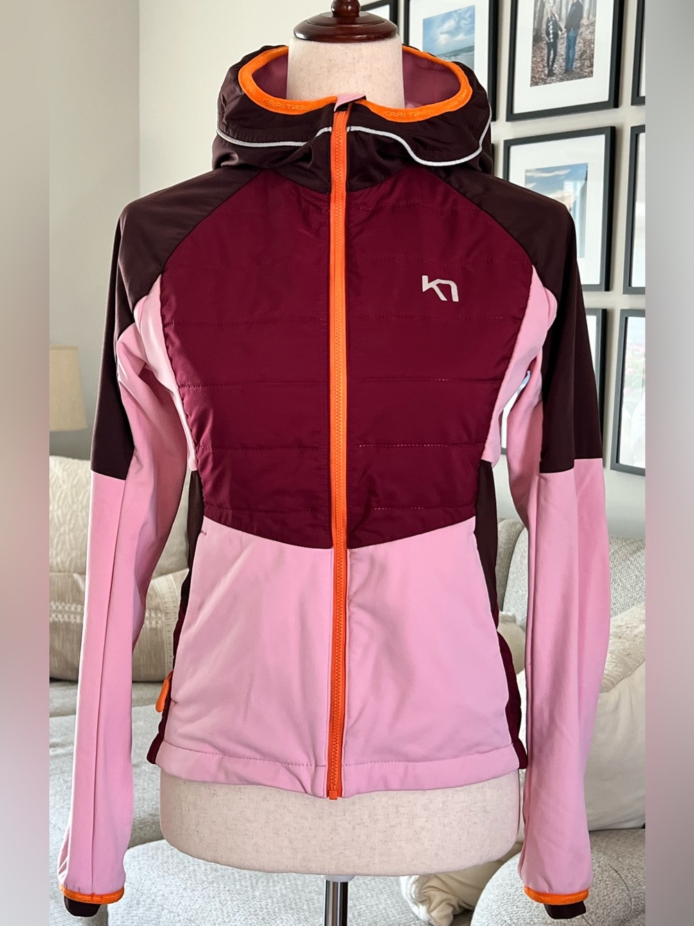 Kari Traa Tirill Hooded Jacket Size XS Water-Repellent Light Insulation